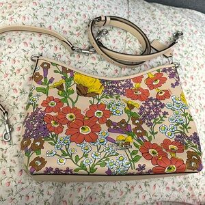 Laurel shoulder bag with floral print with matching wallet (Coach)